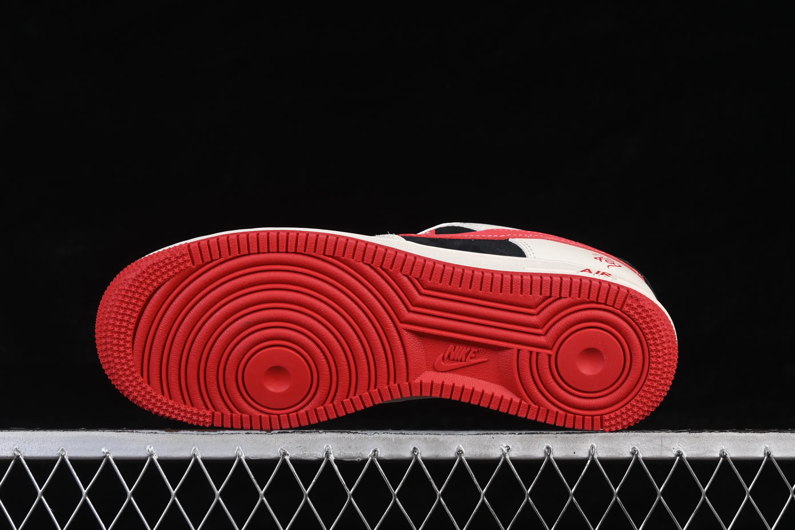 All categories Nk Air Force 1 Air Force series Nk Air Force 1 Low Air Force low-top Nike Air Force 1'07 Low Year of the Horse limited edition Red Fu Xiangyun Air Force 1 low-top casual sneakers XD0028-016